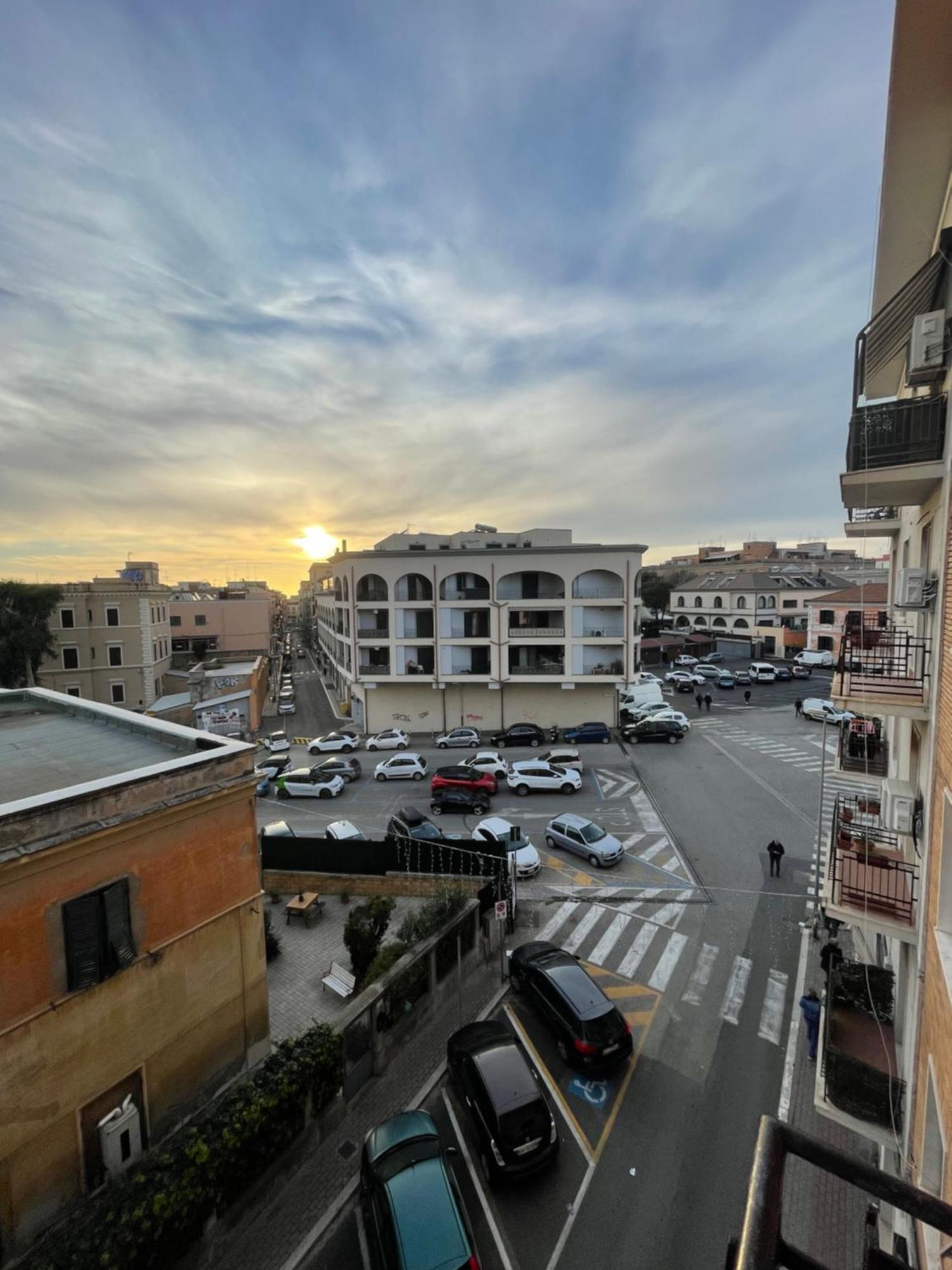 La Casetta Al Mercato Civitavecchia Exterior photo